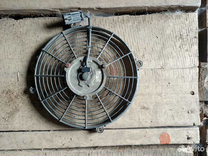 Вентилятор охлаждения радиатора Приора