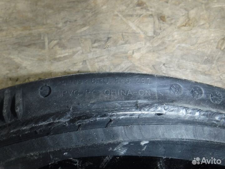 Стекло левое глухое VW Polo sedan (2011+)