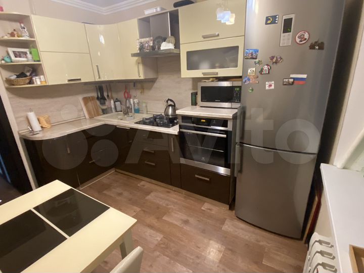 2-к. квартира, 52,2 м², 3/9 эт.