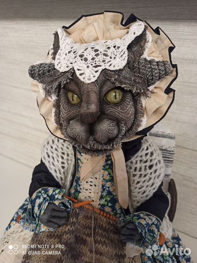 Текстильная работа, кошка. Ручная работа