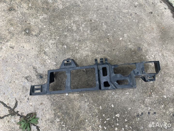 Renault sandero 2(14-21) усилитель заднего бампера