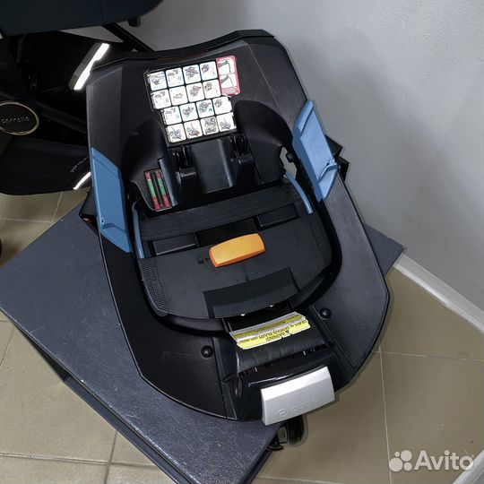 Автолюлька с базой Cybex Aton Q