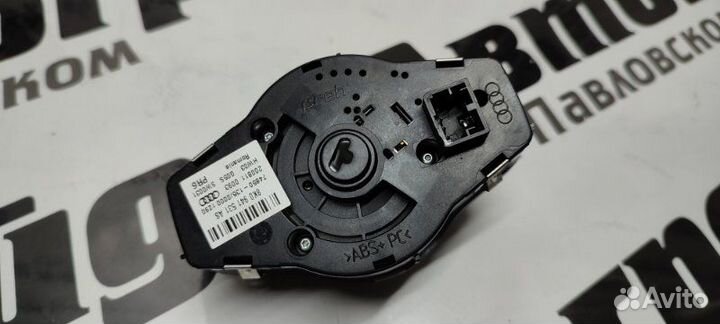 Блок управления светом Audi Q5 8R cdnc 07.09.2011