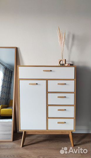 Ваза интерьерная