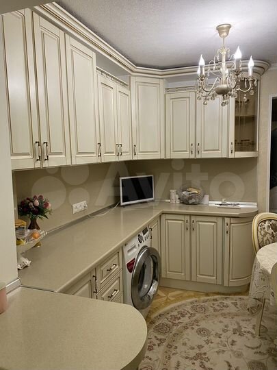 2-к. квартира, 53 м², 3/5 эт.