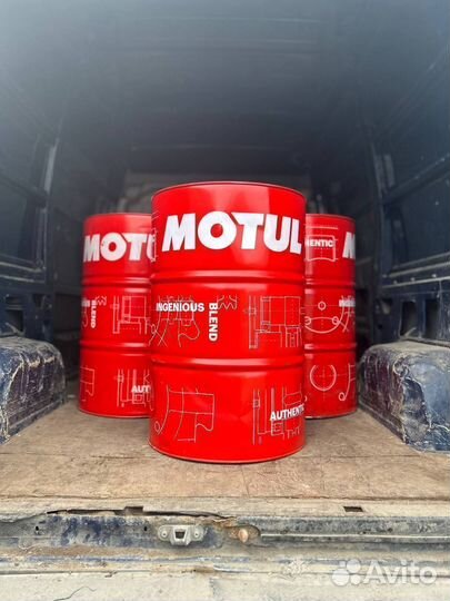 Motul 8100 Eco-Lite 5W-30 / Бочка 208 л