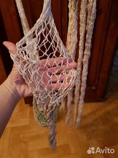 Кашпо подвесное