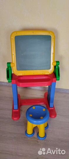 Столик мольберт со стульчиком