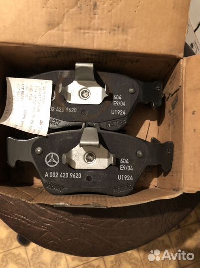 Колодки передние мерседес 210