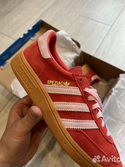 Adidas Spezial Bright Red Pink 38EU Оригинал