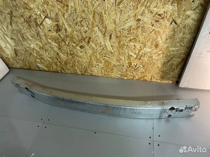 Усилитель бампера Infiniti QX60