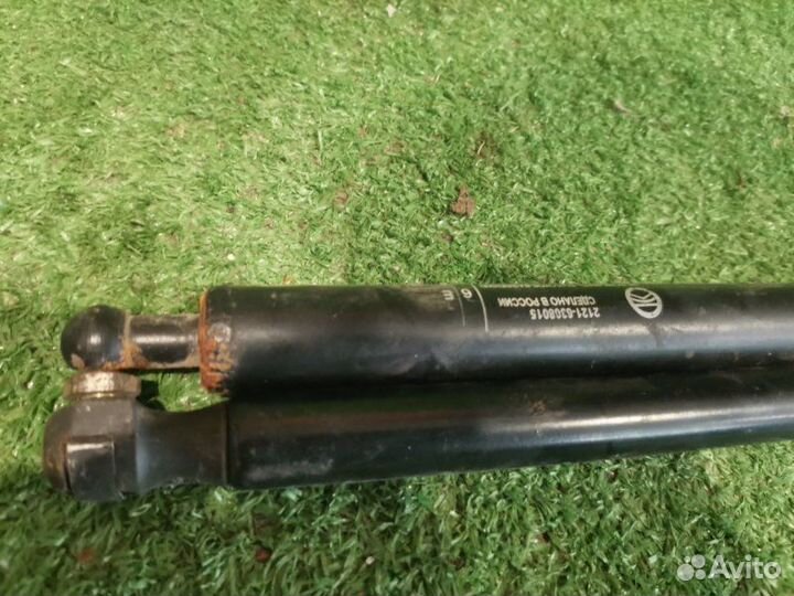 Амортизатор двери багажника Ваз 2112 2006