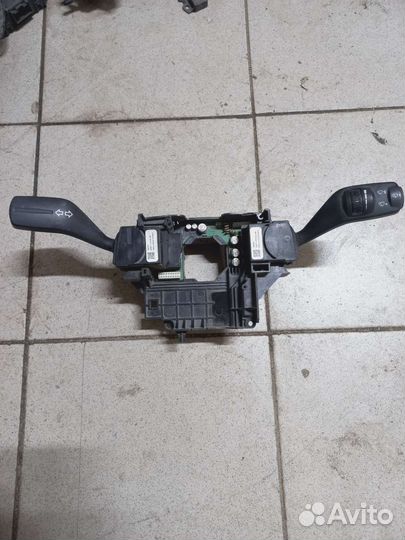 Подрулевые переключатели на Форд Мондео 4