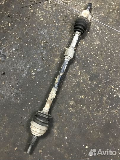 Правый привод Nissan Tiida 1