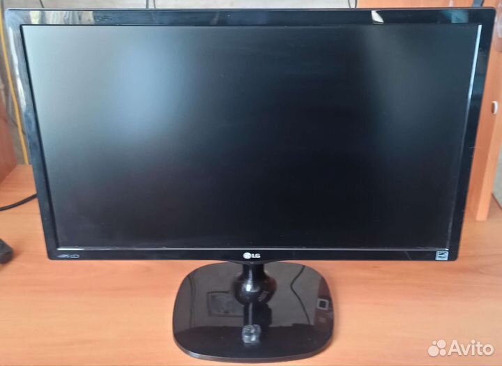 Монитор LG 21.5