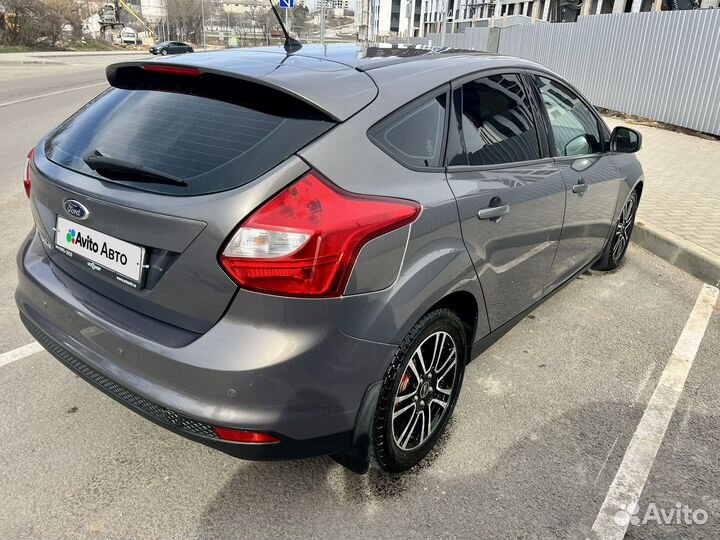 Ford Focus 1.6 AMT, 2014, 131 000 км