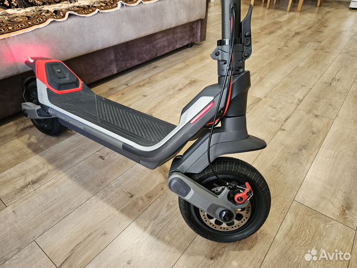 Электросамокат Segway P100S / топ