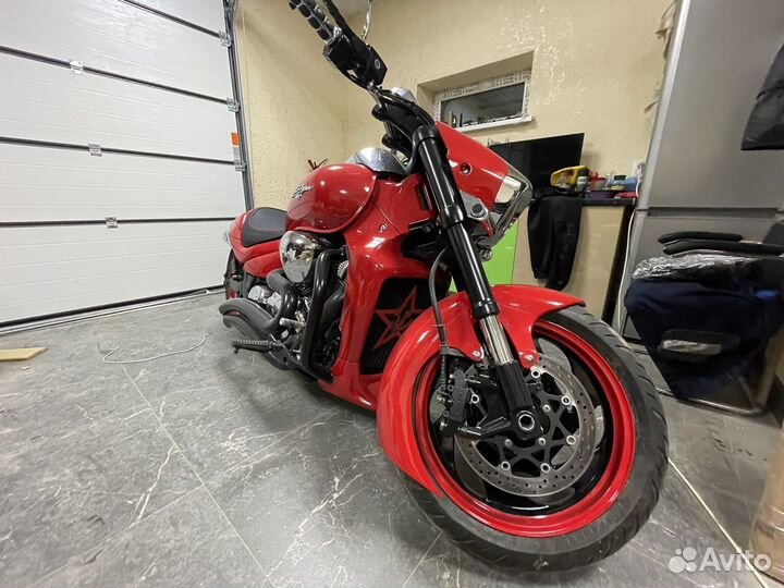 Suzuki boulevard m109r