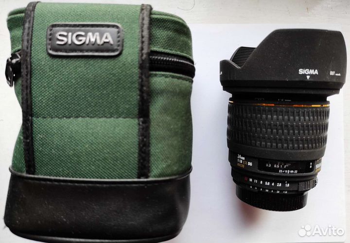 Sigma AF 24mm f/1.8 EX DG Aspherical Macro- Nikon