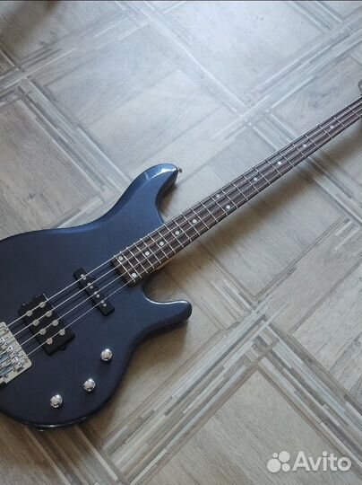 Бас гитара Ibanez /Индонезия/ обмен