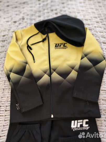 Спортивные костюмы на рост 122/128