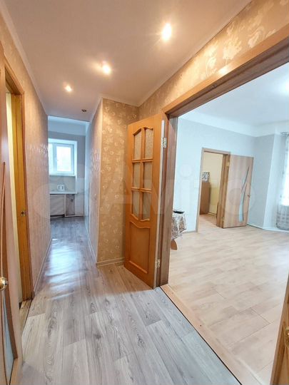 3-к. квартира, 60,6 м², 1/3 эт.