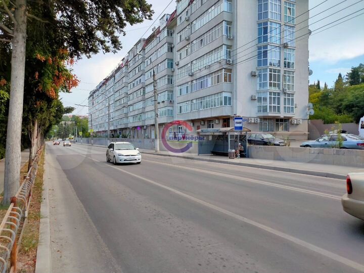 Свободного назначения на первой линии, 80 кв.м