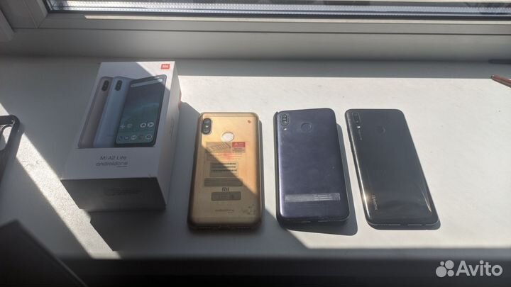ASUS Zenfone Max (M1) ZB555KL, 3/32 ГБ