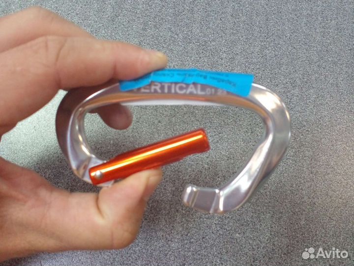 Карабин Вертикаль скалолазный