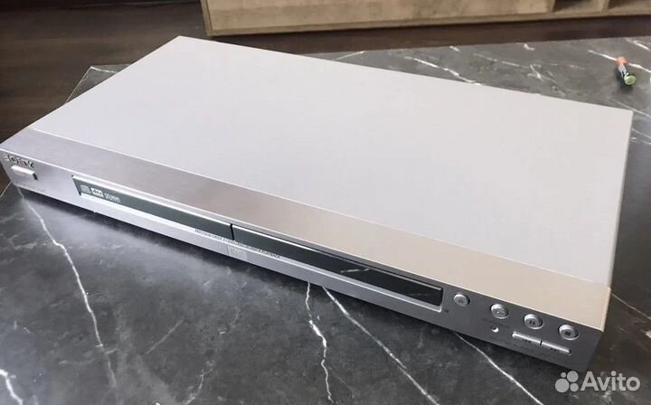 Два DVD плеера Sony NS585P + NS318