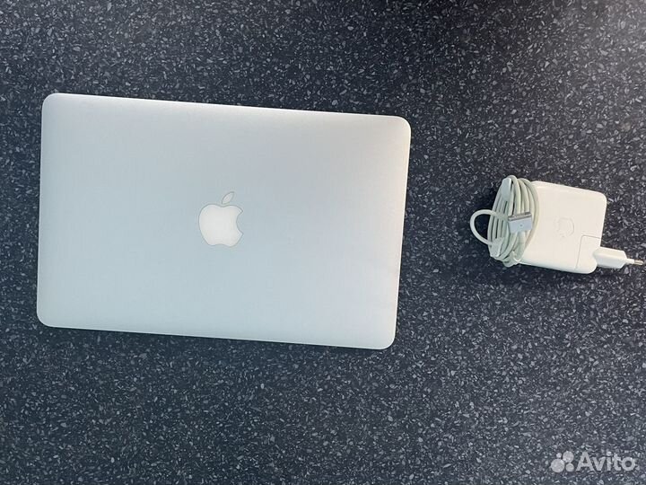 Apple MacBook Air 11 2015