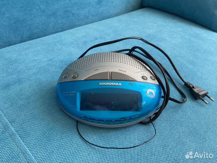 Радиочасы с будильником