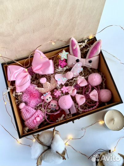 Подарочные наборы заколок и резинок для девочек