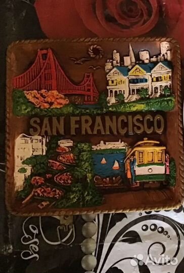 Сувенирные тарелки