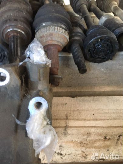 Компрессор кондиционера Ниссан.Авторазборка