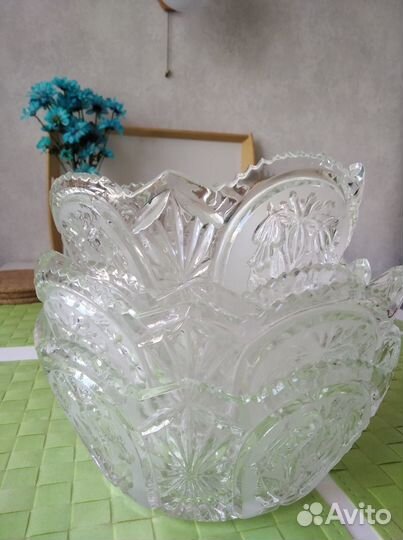 Салатник хрустальный большой