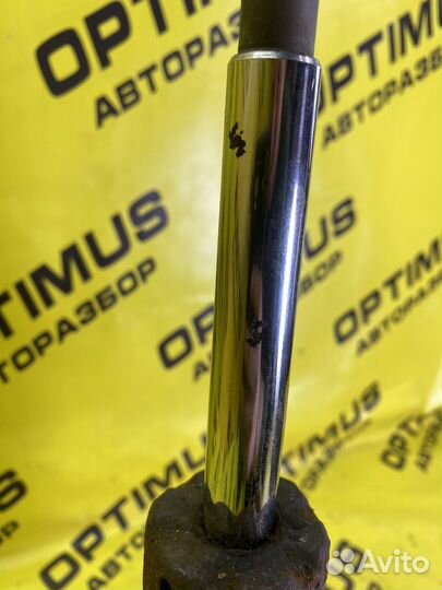 Стойки передние Renault Symbol