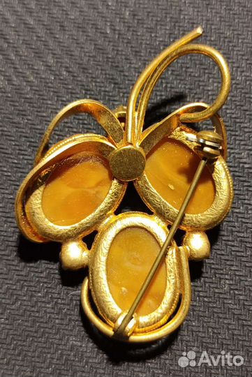 Винтажная брошь паук из янтаря СССР