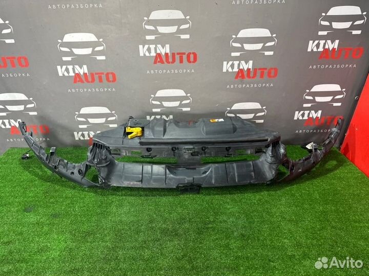 Усилитель переднего бампера (пластик) Ford Focus 3