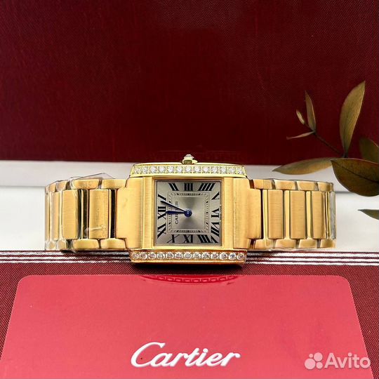 Часы cartier женские