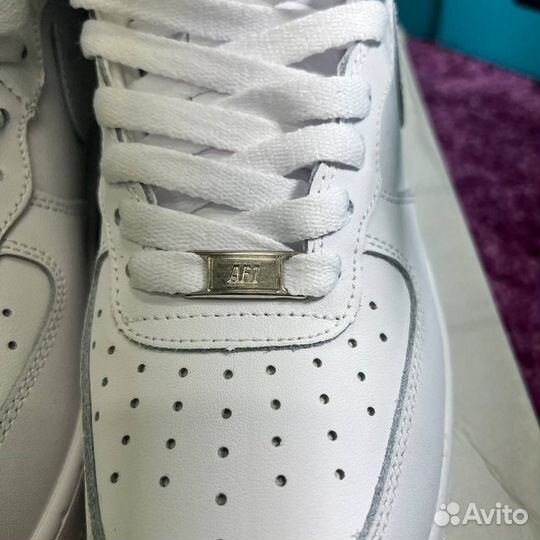 Nike Air Force mid white оригинал (poizon)