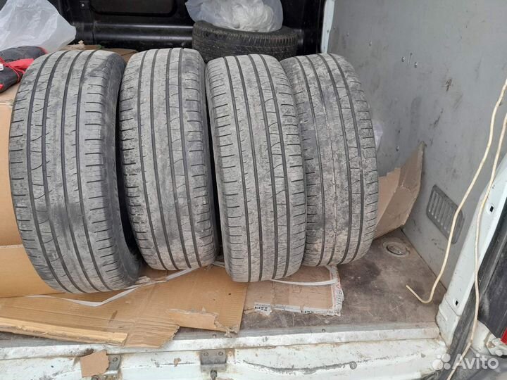 Pirelli Scorpion Verde All Season 215/60 R17