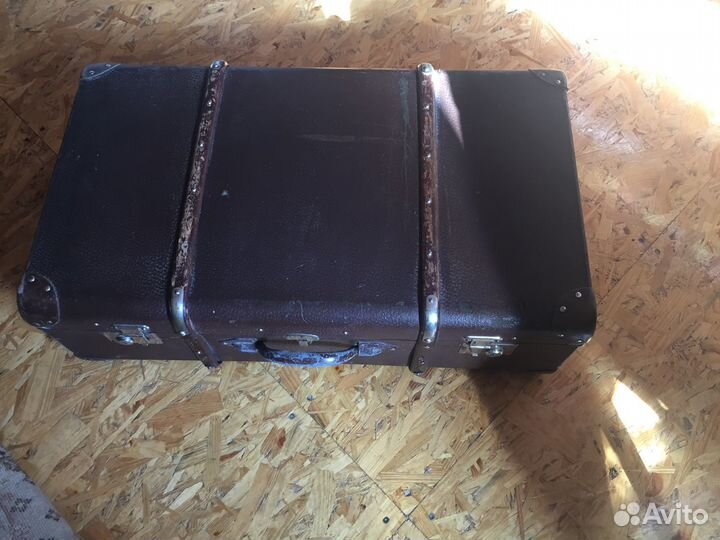 Два Старинных немецких чемодана