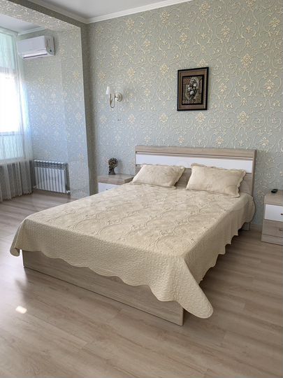 2-к. квартира, 70 м², 6/8 эт.