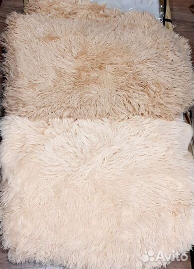 Пушистые пледы В наличии