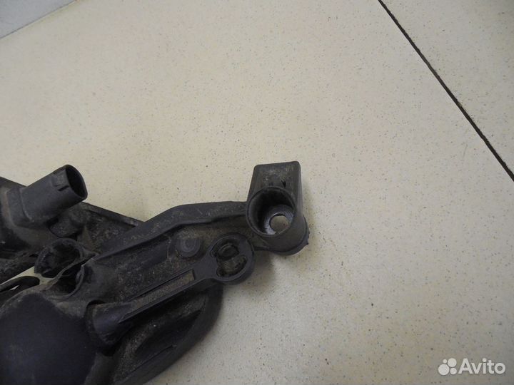 Механизм изменения длины впускного коллектора Astr