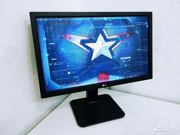 Монитор LG 24