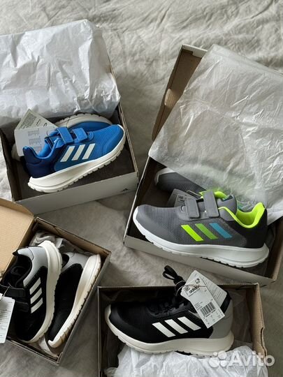 Кроссовки новые Adidas, оригинал