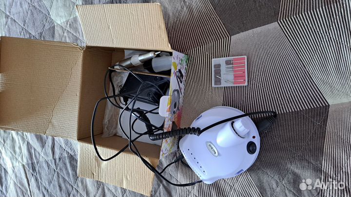 Аппарат для маникюра с фрезами