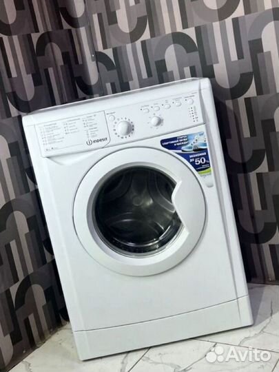 Стиральная машина бу в отличном состоянии